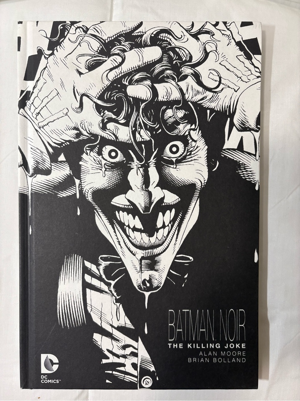 DC Comics Batman Noir The Killing Joke By- Alan Moore and Brian Bolland.